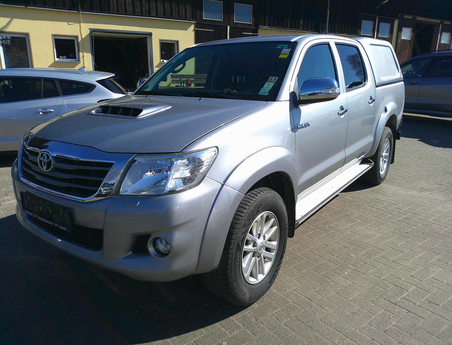 Toyota Hilux 2,5 Double Cab,Kamera,Top Zustand