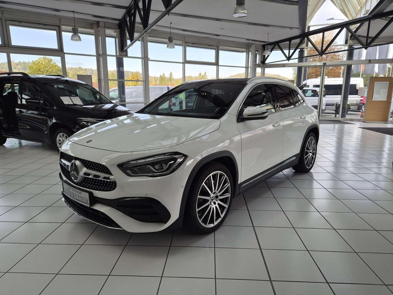 Mercedes-Benz GLA 250 AMG-Line