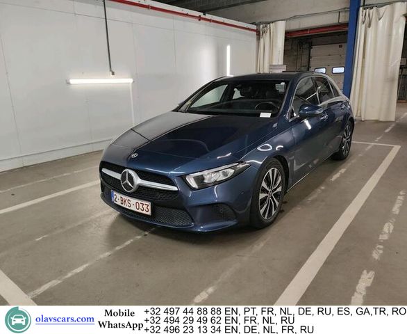 MERCEDES-BENZ A 180 d LED Widescreen Ambient CarPlay Navi 1/2