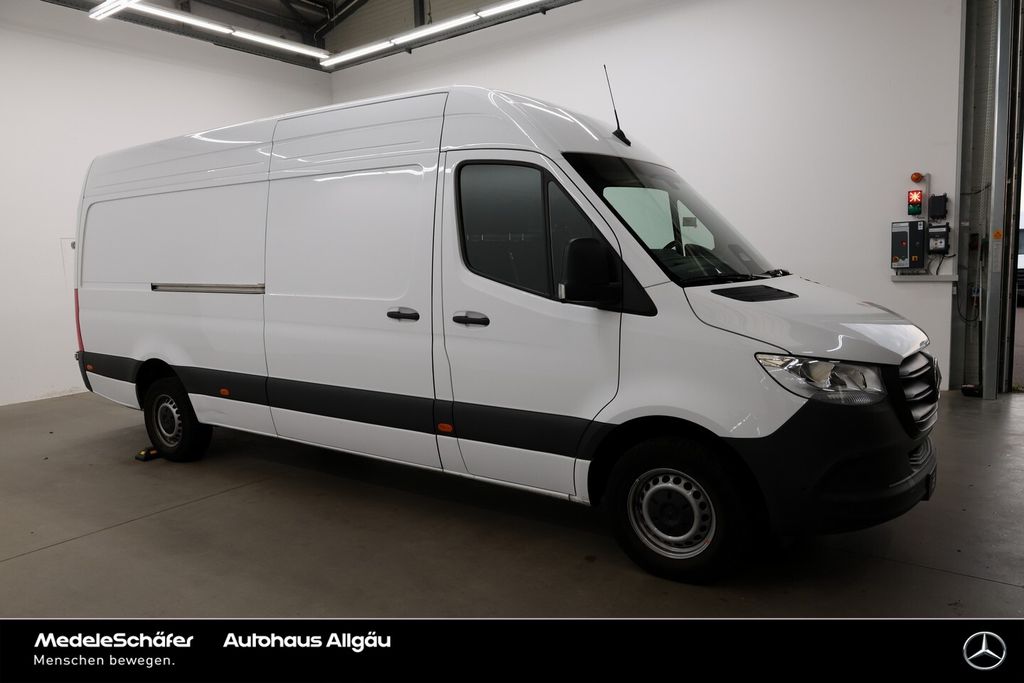 MERCEDES-BENZ Sprinter 2025