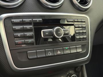 Mercedes-Benz A 220 d Urban*SPORT*NAVI*APPLE*KAMERA*1.HAND
