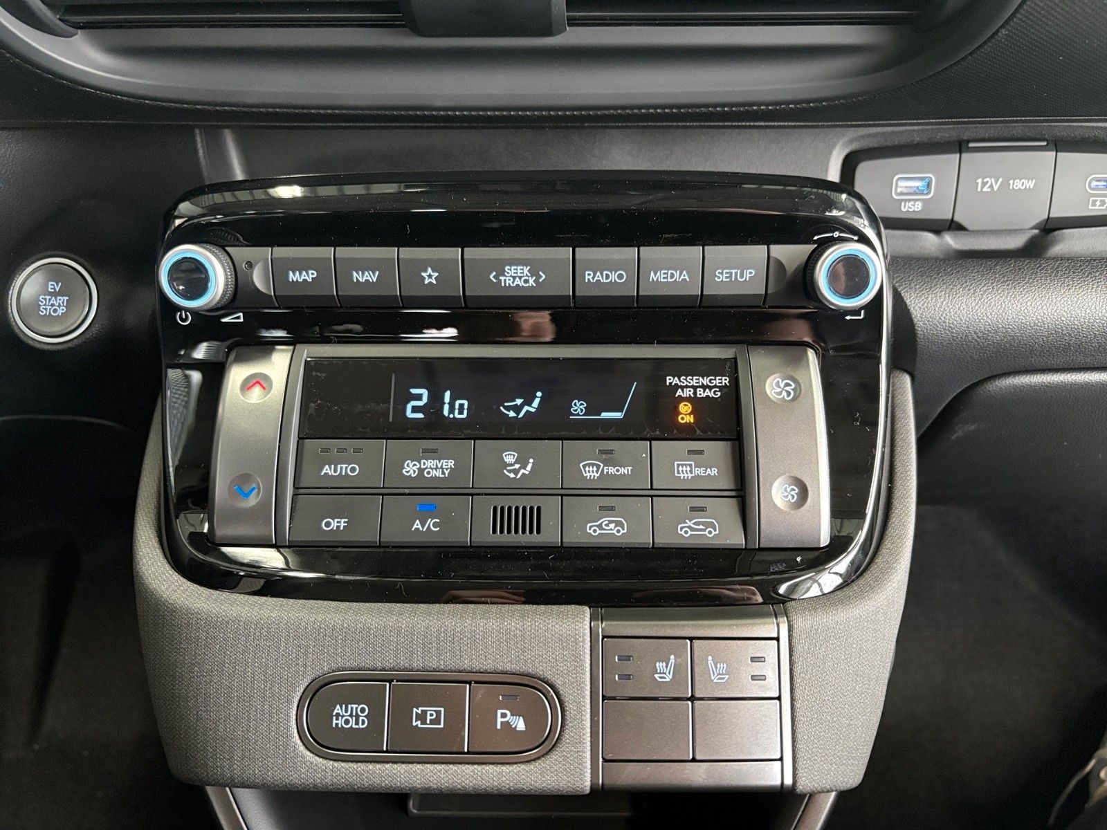 Fahrzeugabbildung Hyundai INSTER Elektro 42kWh Trend