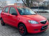 Mazda 2 (Rot) - Mazda 2 in Halle