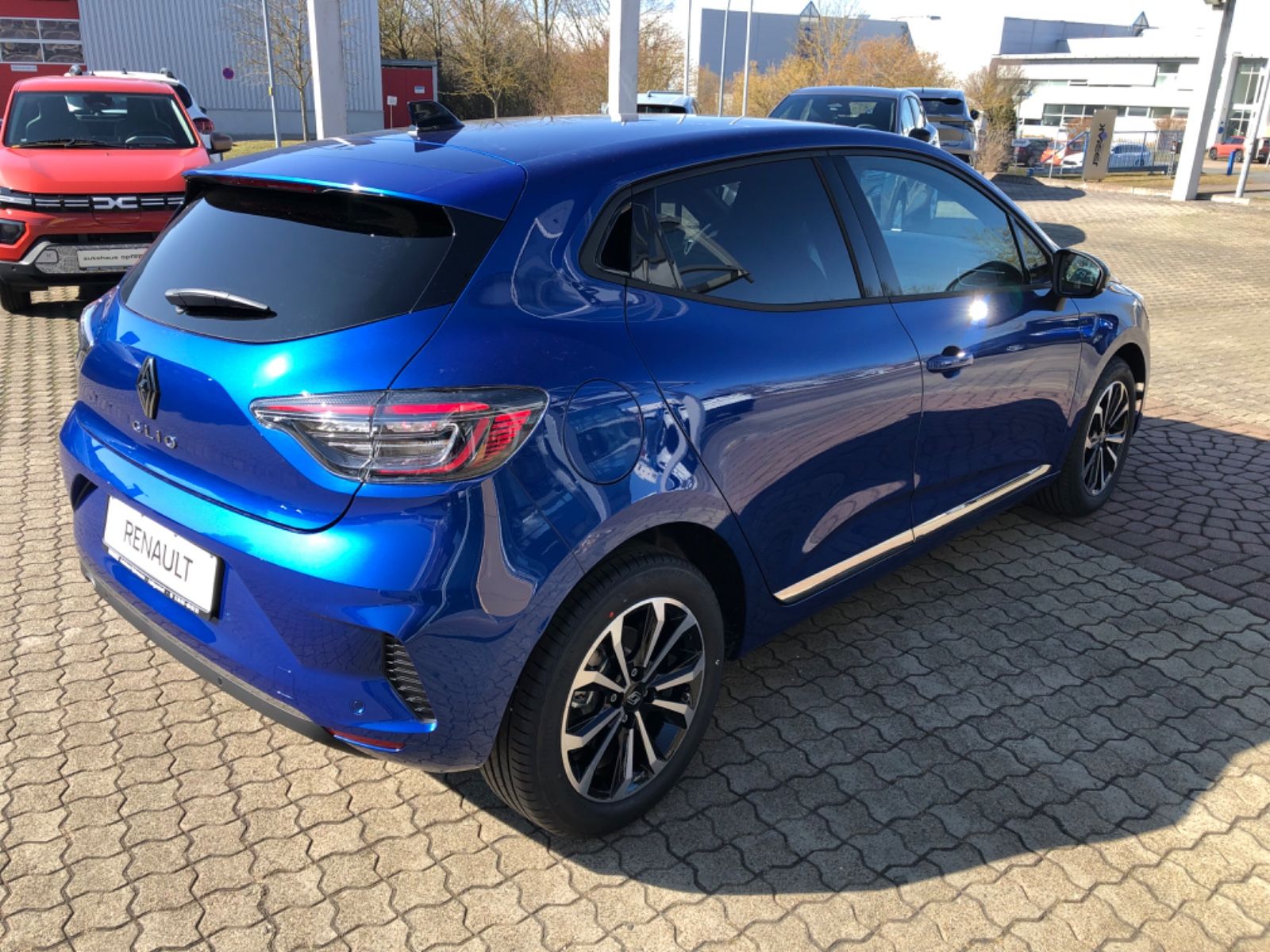 Renault Clio - Bild 6