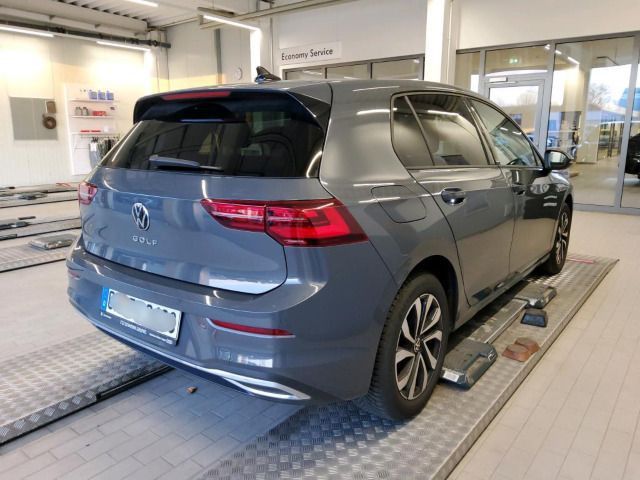 Volkswagen Golf - Bild 2
