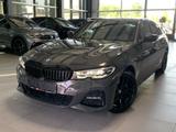 BMW 330e Aut. M SportHead-Up Harman Kardon Surround  - BMW 330 in Augsburg
