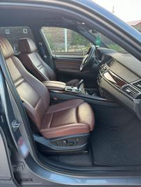 2010 BMW X5 M 缩略图 12