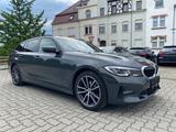 BMW 320d xDrive Laser / dravitgrau / Harman / Standh - mit Diesel-Antrieb: Allradantrieb, Kombi, Automatik