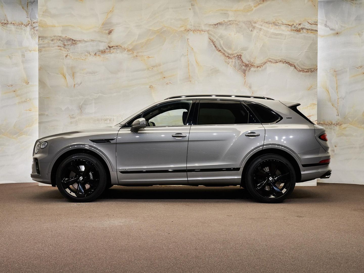 Bentley Bentayga 4.0 V8 First Edition, NL-auto, Naim, pa imagem 2