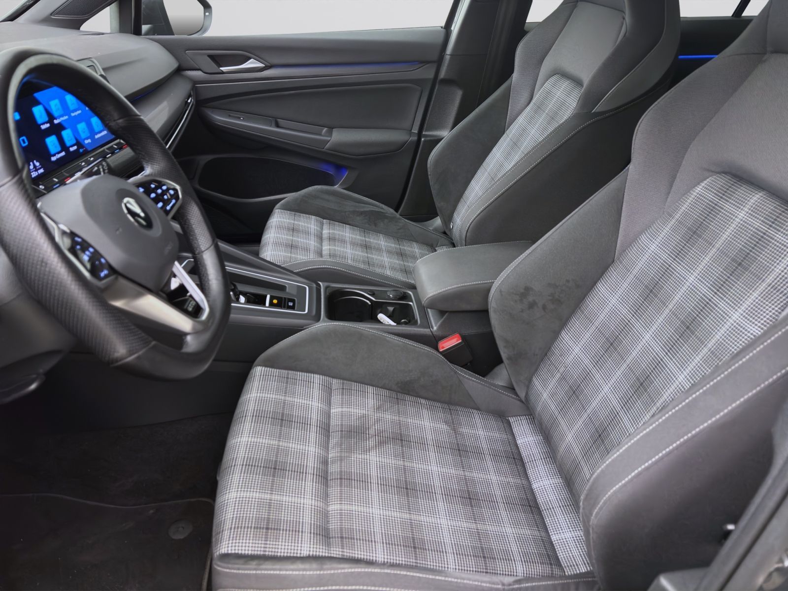 Volkswagen Golf - Bild 9