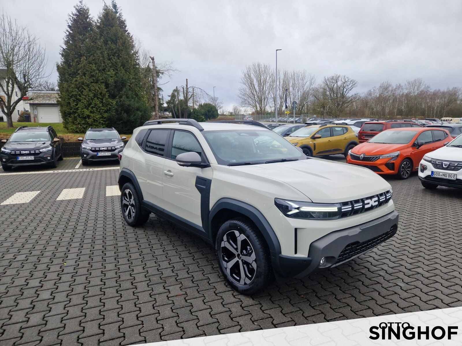 Fahrzeugabbildung Dacia New Duster Journey hybrid-G 150 4x4