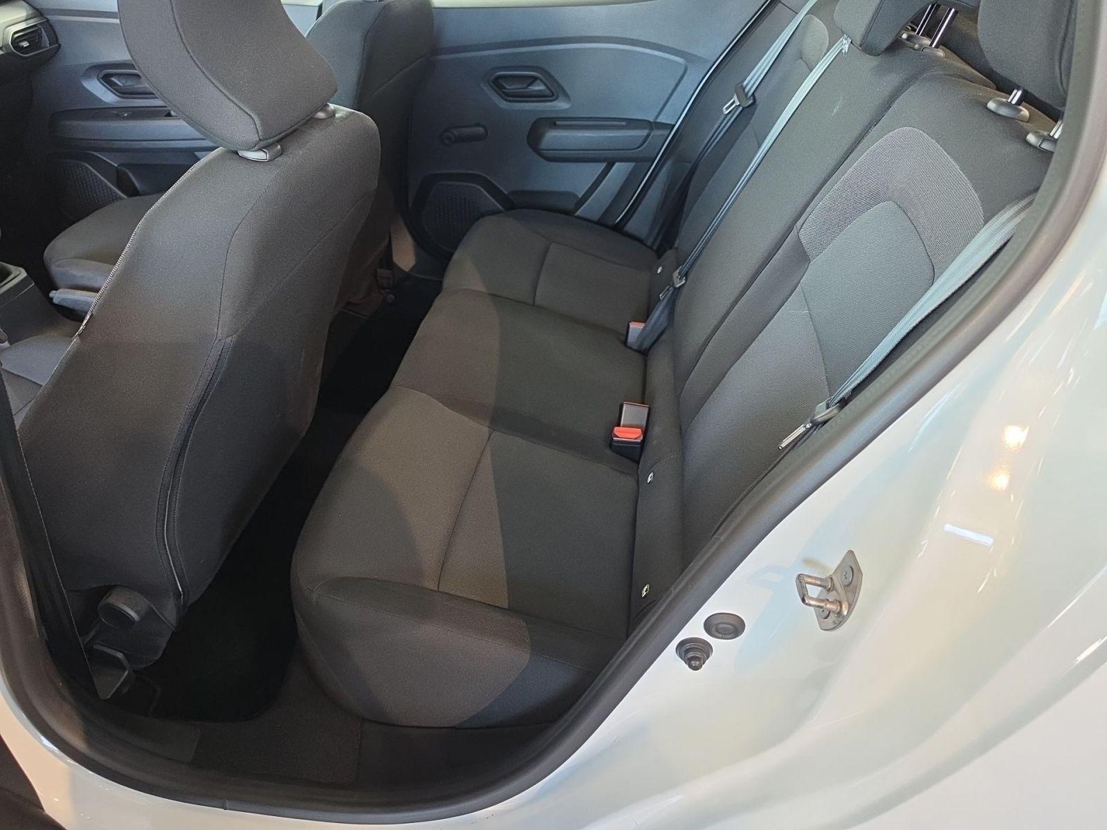 Fahrzeugabbildung Dacia Sandero III 1.0 SCe 65 Essential