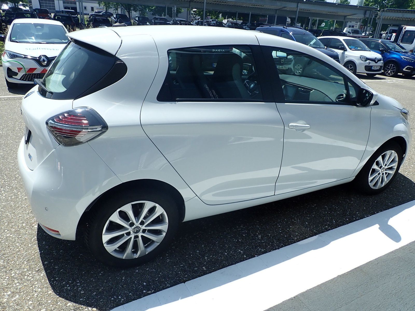 Fahrzeugabbildung Renault ZOE Experience 50 KW/NAVI;EPH/Batterie-Kauf