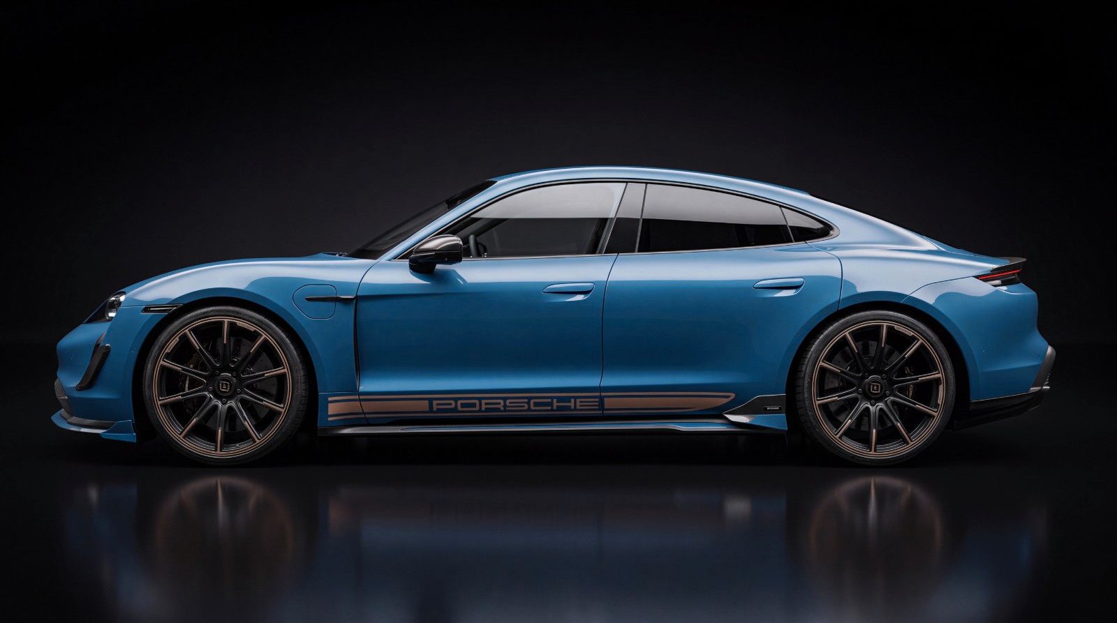 Porsche Taycan Turbo S / BRABUS / Carbon foto 3