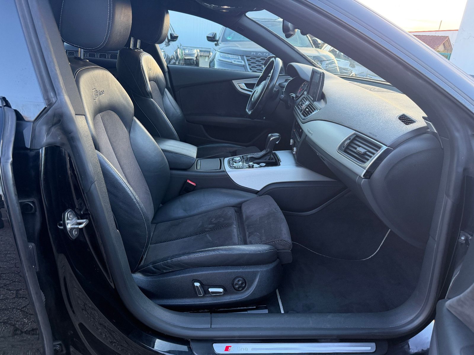 Fahrzeugabbildung Audi A7 3.0 TDI clean Quattro/S-LINE/MATRIX/KAMERA