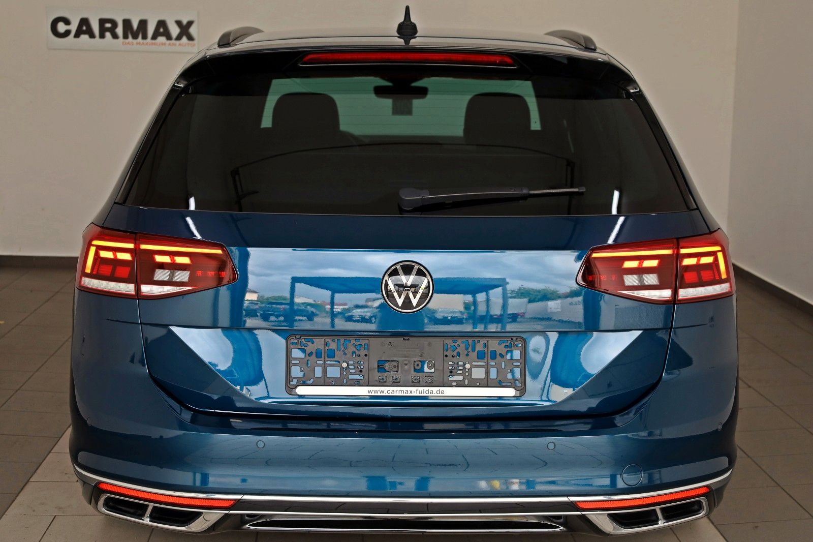 Fahrzeugabbildung Volkswagen Passat Variant R Line TLeder,Navi,LED,ACC,Kamera