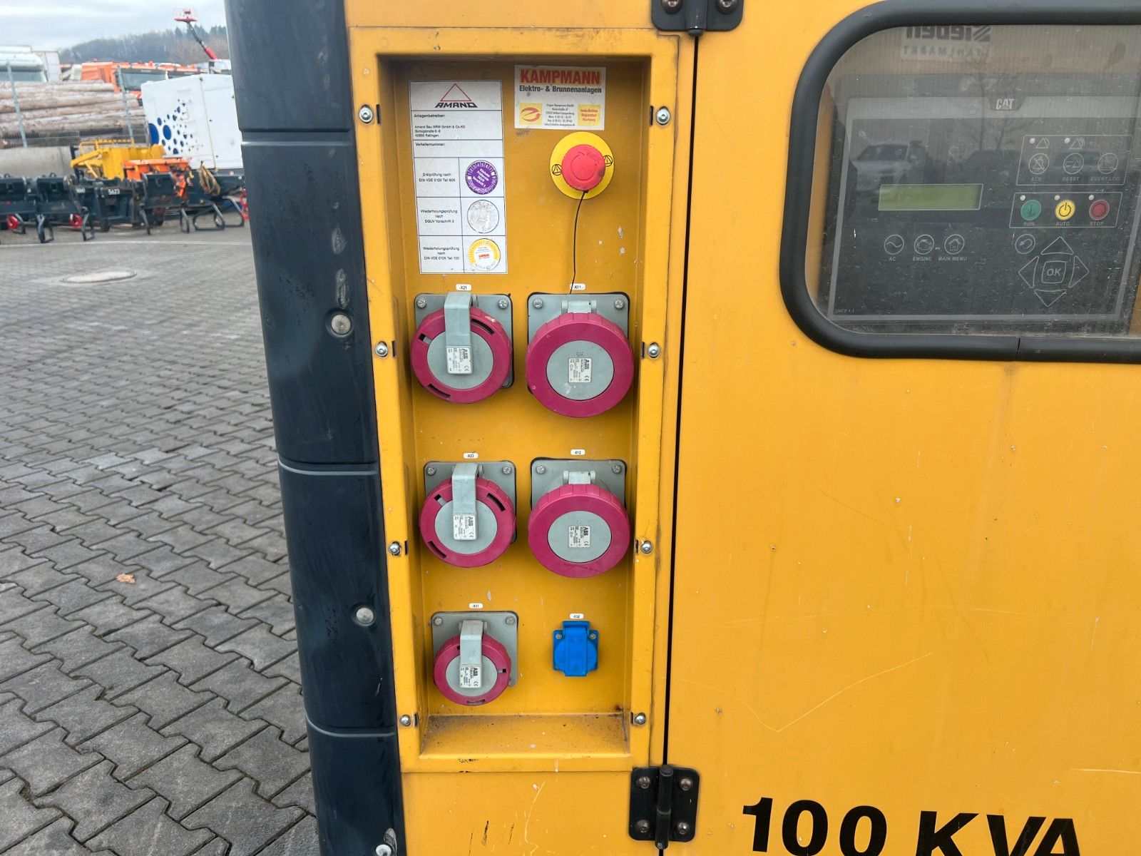 Fahrzeugabbildung CAT DE110E3 Stromerzeuger / 100KVA / 2018 / 15.403h