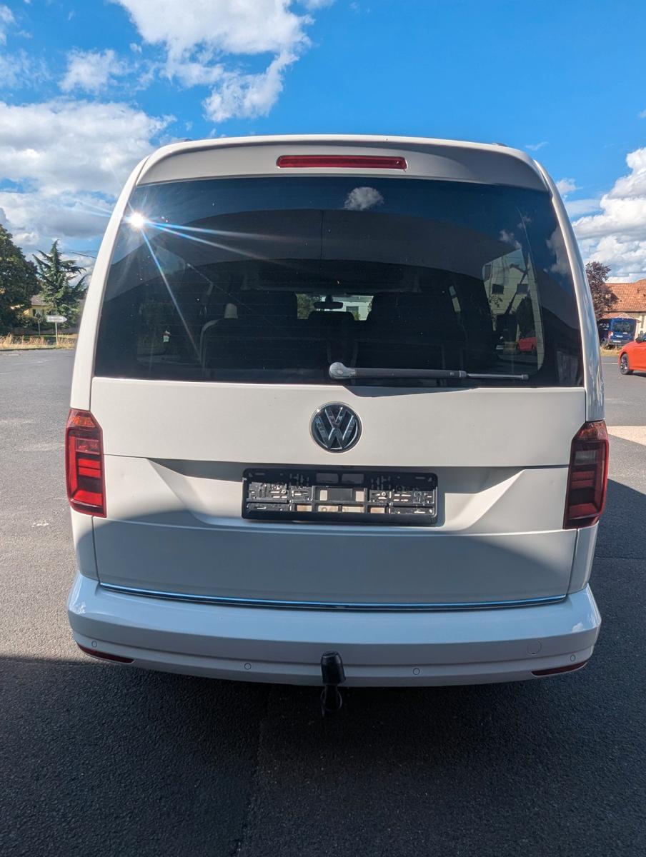 Volkswagen Caddy Maxi Highline Navi AHK Sitzheizung
