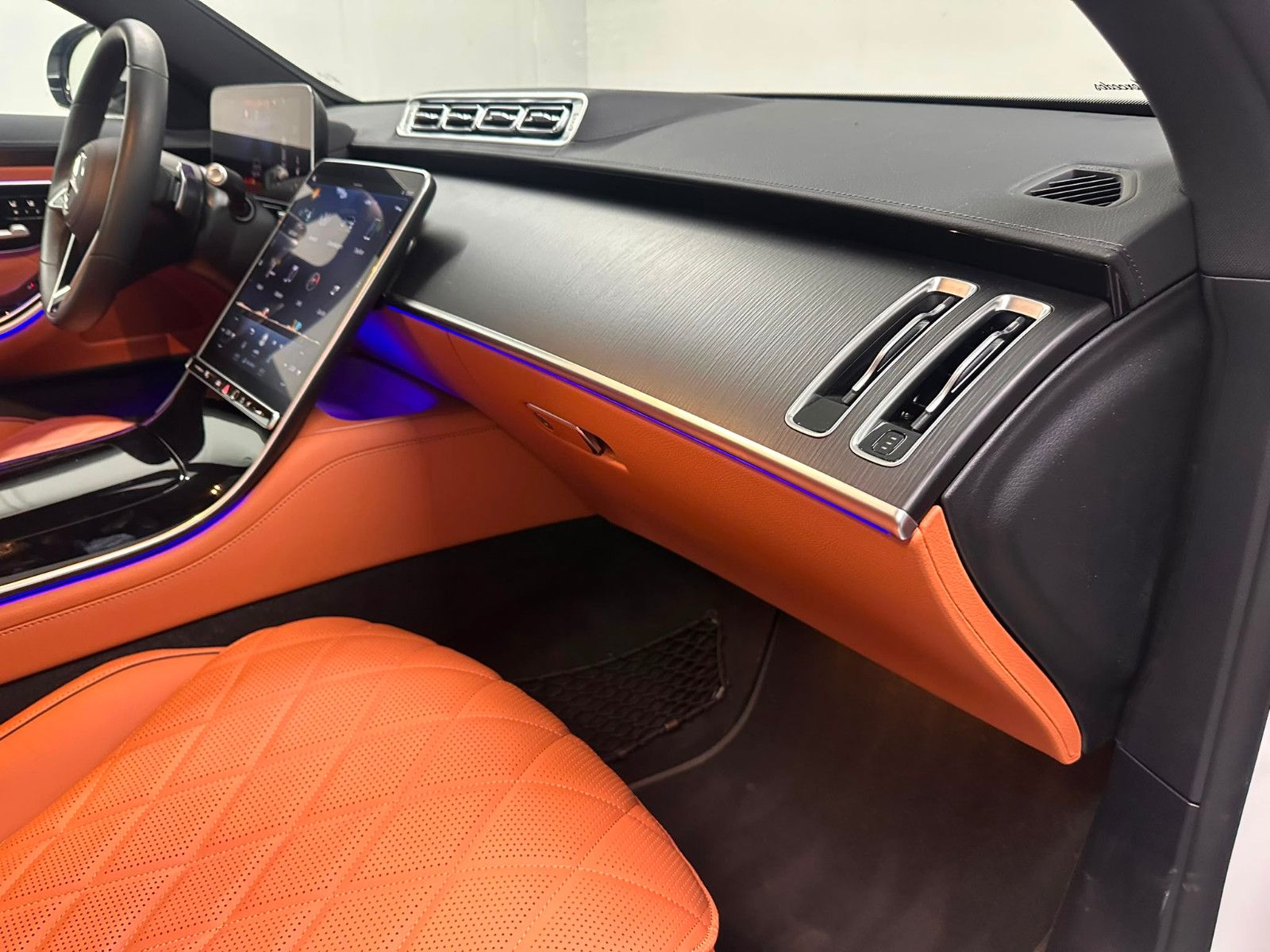 Fahrzeugabbildung Mercedes-Benz S 350 d 4MATIC *MANUFAKTUR*PANO*AHK*