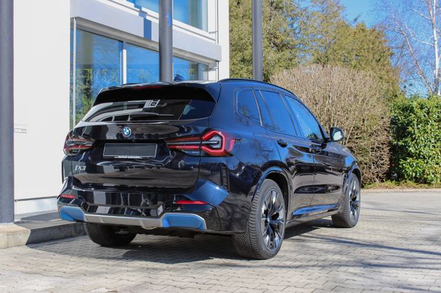 BMW iX3 IMPRESSIVE / SHADOW LINE / LASER / M-SPORT