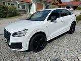 Audi Q2 sport S-line - Audi A4 SUV