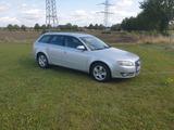 Audi A4 3.0 TDI (DPF) quattro Avant - - Audi A4 aus 2006 mit Diesel-Antrieb