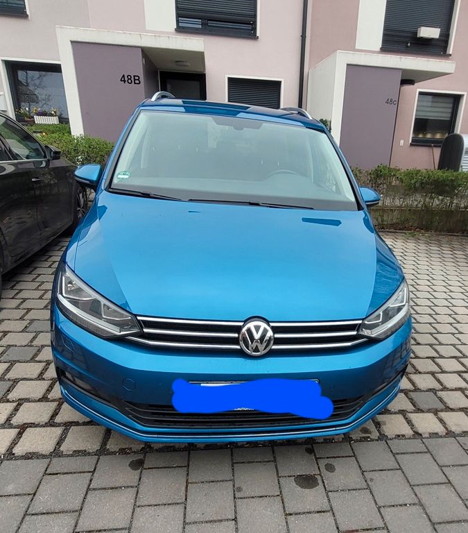 Image of Volkswagen Touran
