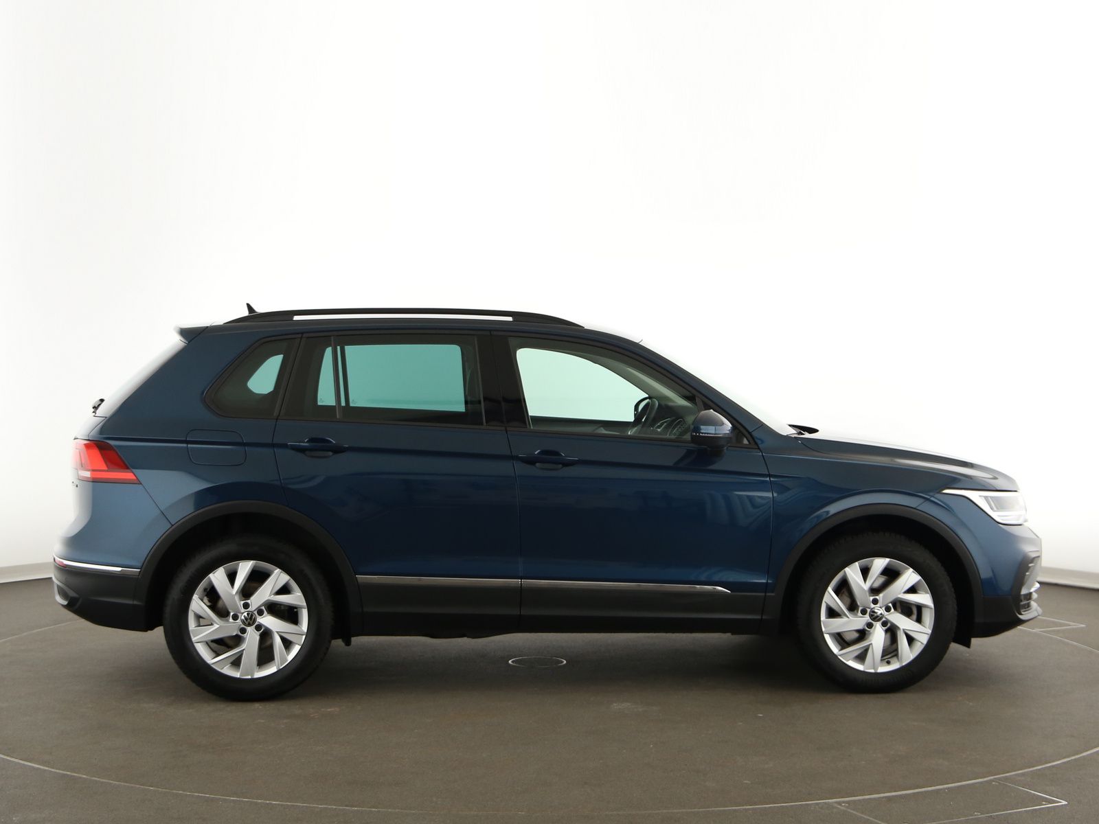 Volkswagen Tiguan - Bild 8