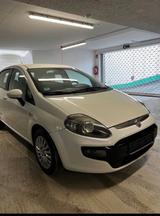 Fiat Punto 1.2 *TÜVNeu*1.HD*Klimaanlage - Fiat Punto Gebrauchtwagen in Köln