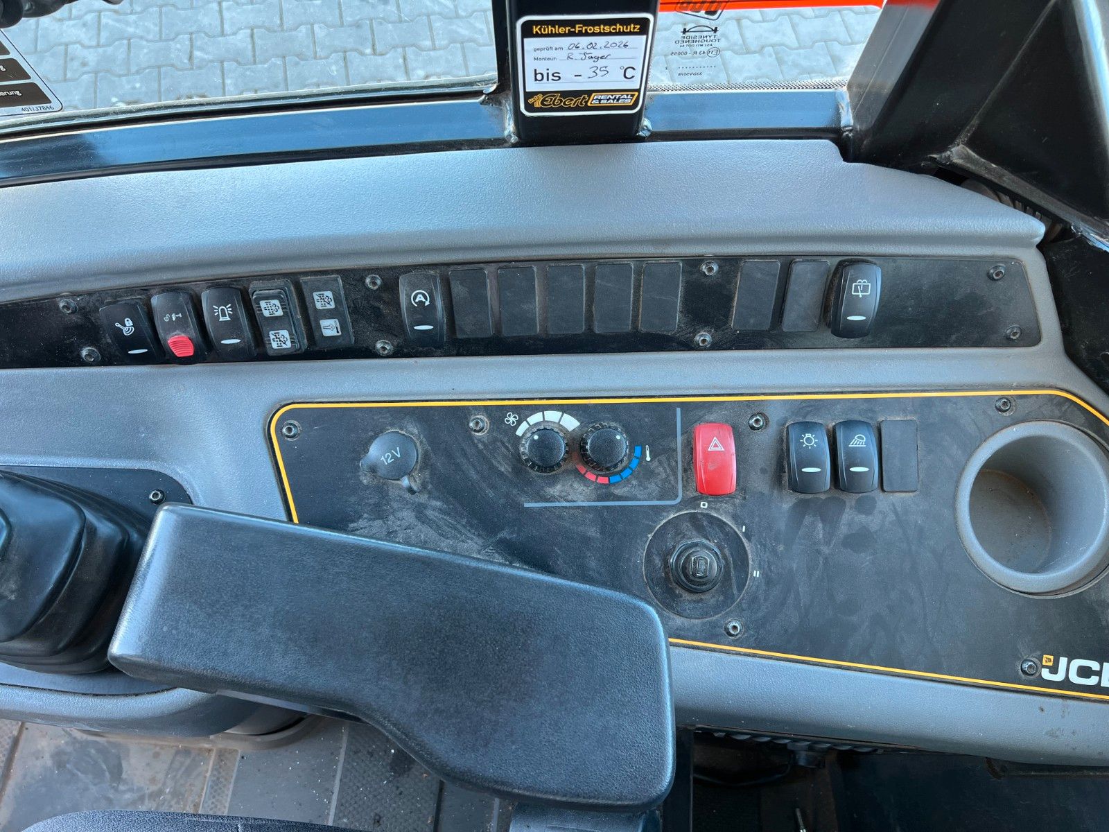 Fahrzeugabbildung JCB 409 SV / nur 758h! / Klappschaufel / Gabel