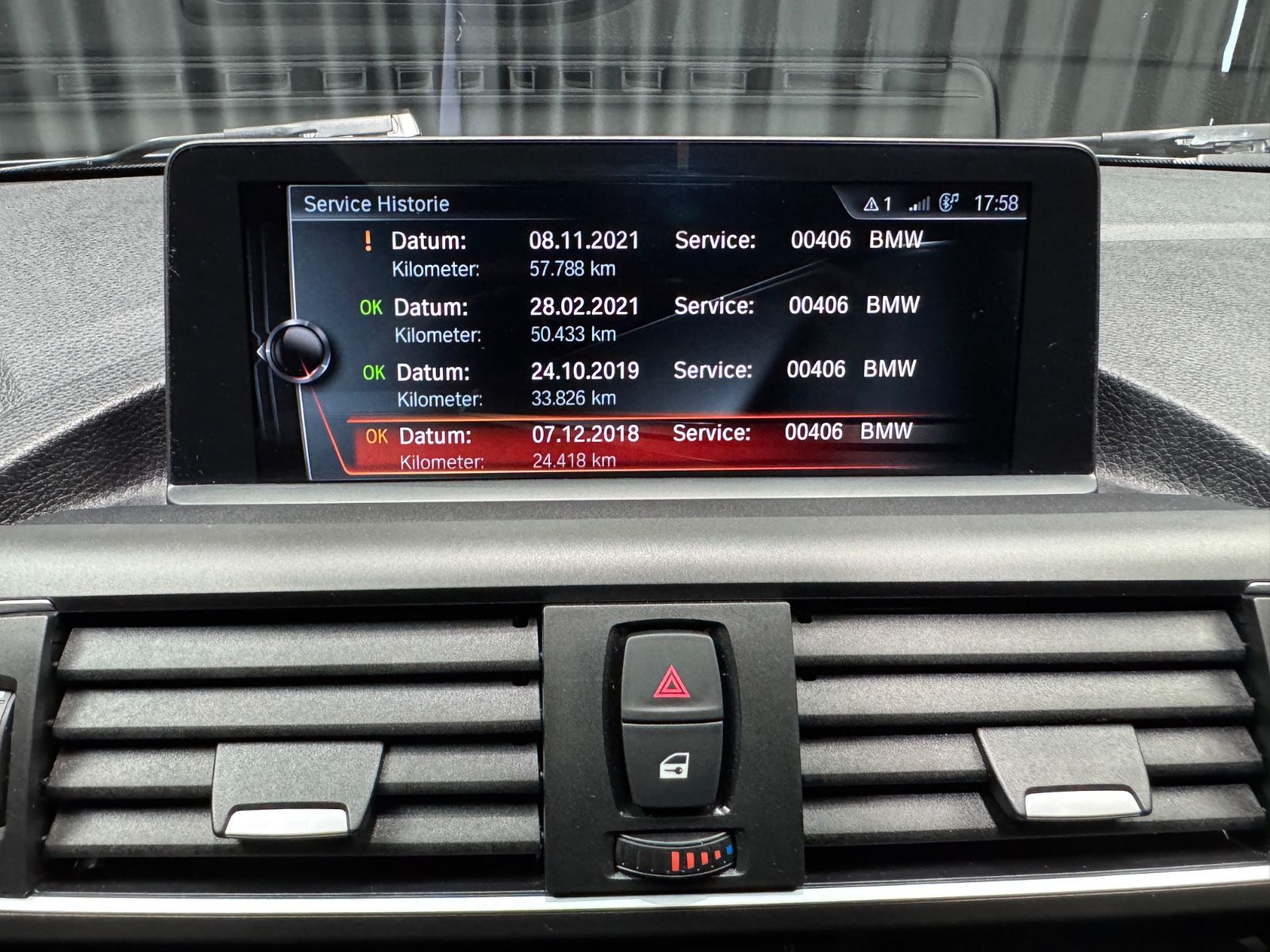 Fahrzeugabbildung BMW M140i xDrive|LEDER|NAVI|SCHIEBEDACH|AUTOMATIK|