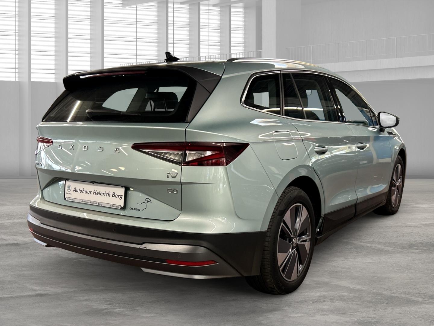 Skoda Enyaq Loft 60 Digitales Cockpit LED ACC Apple Ca