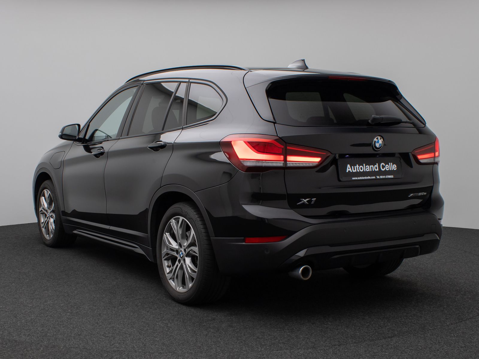 Fahrzeugabbildung BMW X1 xD25e Sport Line Kamera DAB HiFi LED 18Zoll