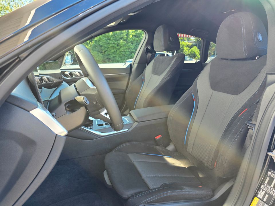 BMW i4 - Bild 23