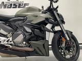 Ducati Streetfighter V2 *kurzes Heck, Winglets - DUCATI ST2