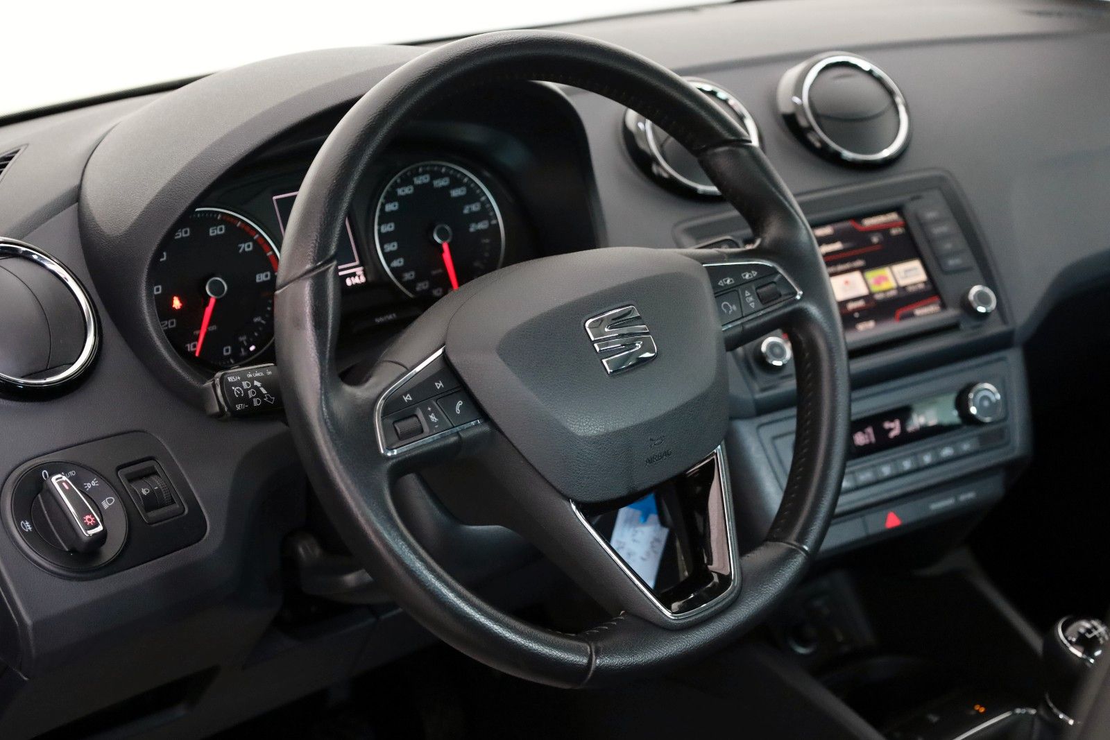 Fahrzeugabbildung SEAT Ibiza Style, SH,PDC,Klima,Tempomat,8fach bereift
