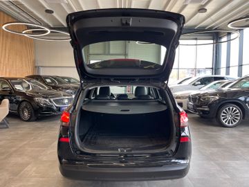 Hyundai i30 cw Premium *ACC*KAMERA*NAVI*SHZ*TEM*TOUCH*