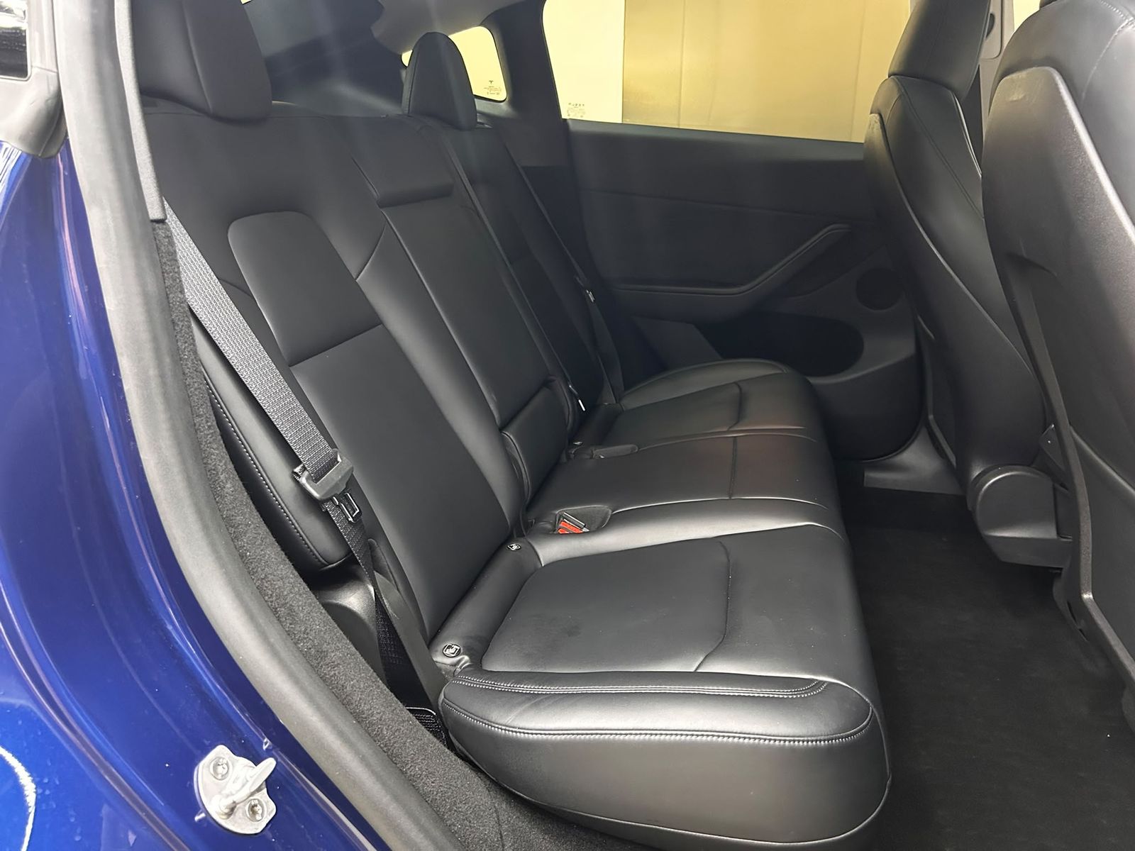 Fahrzeugabbildung Tesla Model Y Long Range Perform AWD PANO+LED+ACC+360+