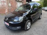Volkswagen Caddy 2.0 TDI DSG Kombi Soccer Trendline - Volkswagen Caddy: Soccer Trendline
