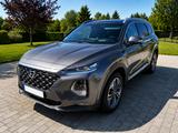 Hyundai SANTA FE 2.2 CRDi Premium 4WD 8AT SEVEN Premium - Hyundai SANTA FE: Seven