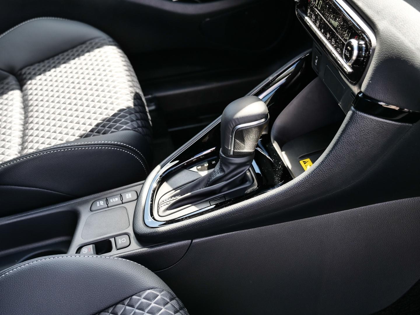 Mazda 2 Hybrid Homura 1.5L VVT-i 116 PS CVT FWD LEDER