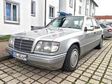 Mercedes-Benz 220 W124 OLDTIMER H KENNZEICHEN KLIMA - gebrauchte Mercedes-Benz 220 aus dem Jahr 1994