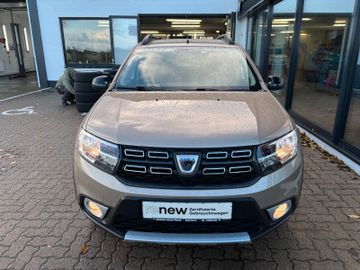 Dacia Sandero Stepway Celebration TCe 90