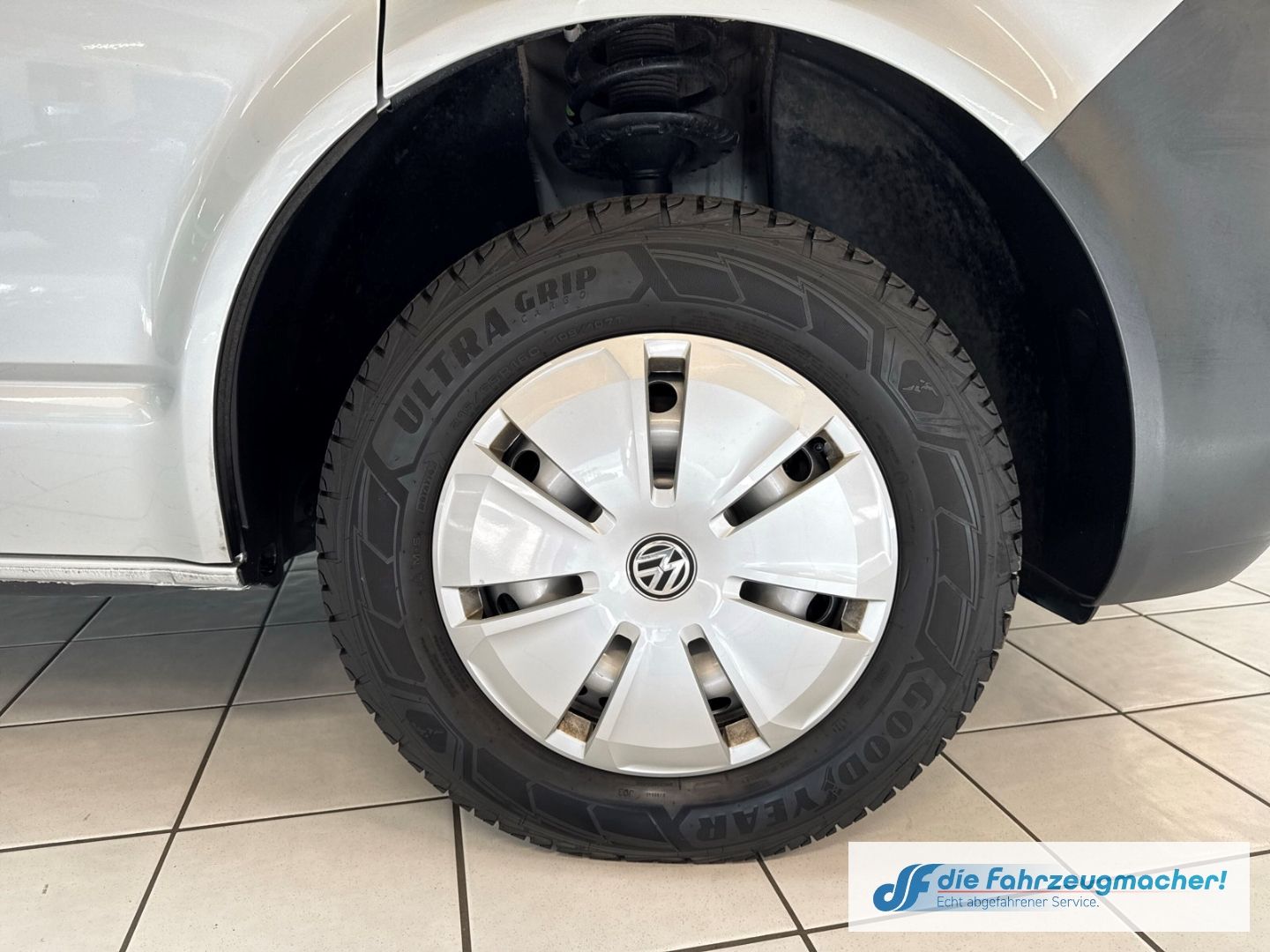 Fahrzeugabbildung Volkswagen Transporter T6.1 Kasten AHK DAB 2x Schiebetür 15