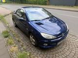 Peugeot 206 CABRIO 1.6L Leder SHZ KLIMA - Peugeot 206 in Herne