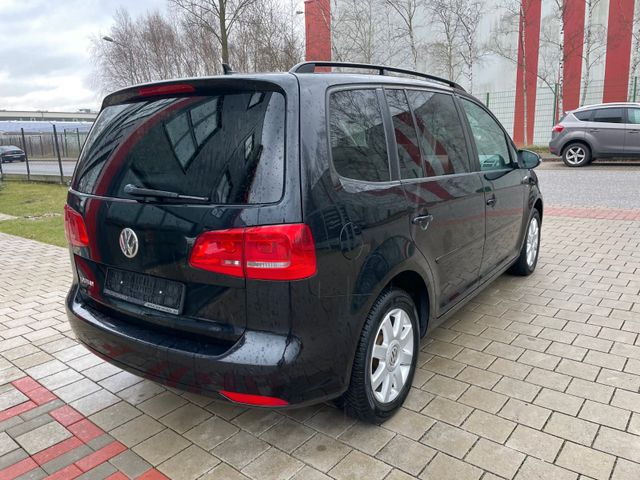 Fahrzeugabbildung Volkswagen Touran Match(Tüv&Insp.neu)