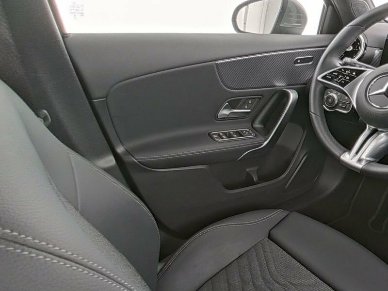 Mercedes-Benz A 200 Progressive AHK KAMERA MBUX LED TEMPO PDC foto 5
