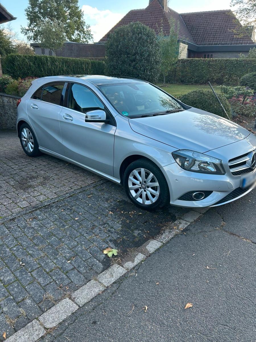 Mercedes-Benz A 180