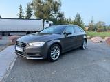 Audi A3 Sportb. Amb S-tron AHK,8-Fach,Bi-Xe,SHZ,PDC.. - Audi A3 8P mit Benzin-Antrieb