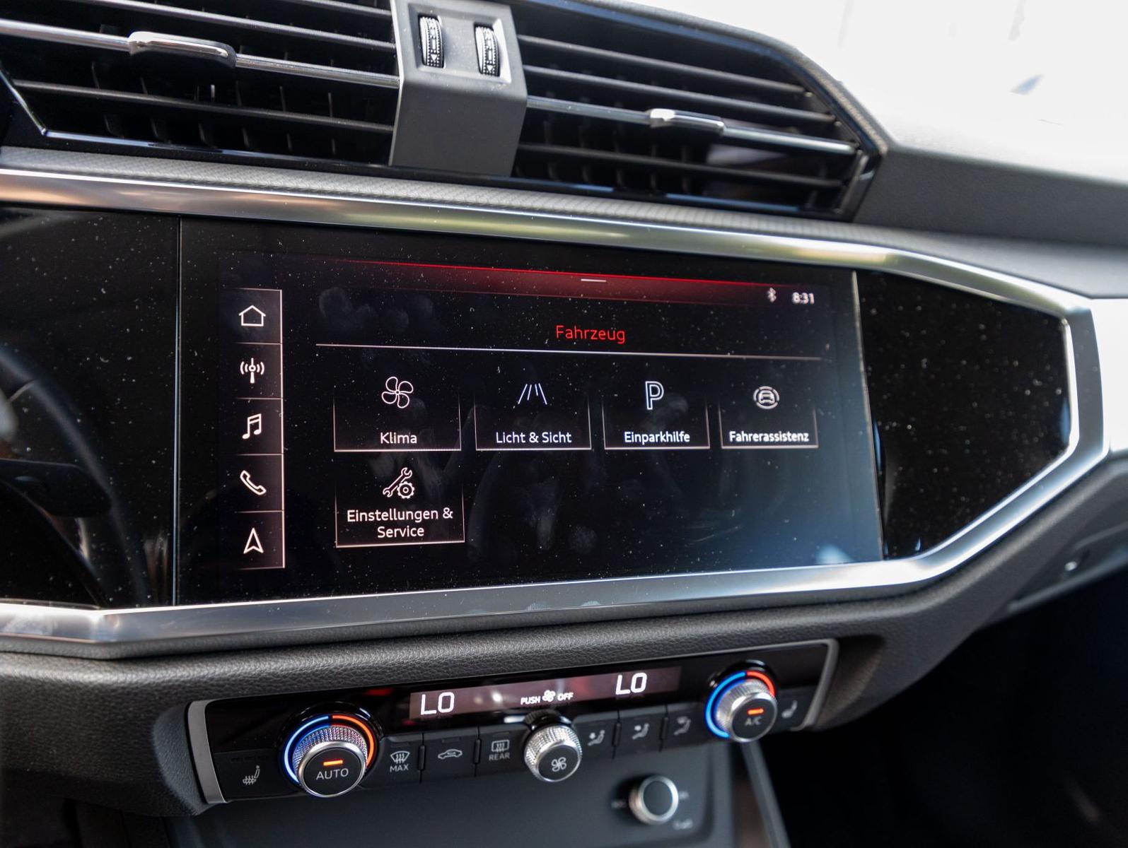 Audi Q3 SUV S line 35 TFSI 110KW DSG GRA LED AHK, миниатюра 15
